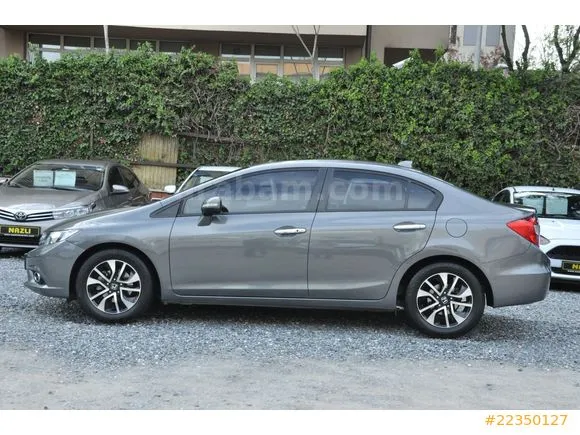 Honda Civic 1.6 i-VTEC Executive Image 2